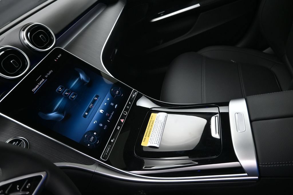 New 2026 Mercedes-Benz C 300 4MATIC Sedan image 14
