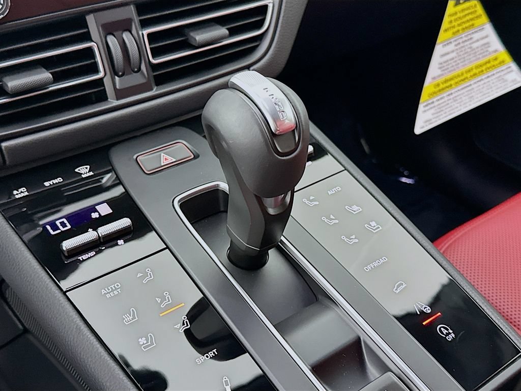 New 2026 Porsche Macan S AWD/4WD image 19