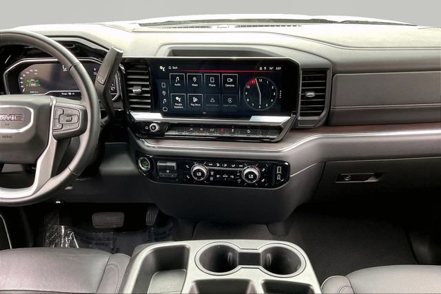 Used 2024 GMC Sierra 1500 SLT w/ X31 Off-Road Package AWD/4WD image 9