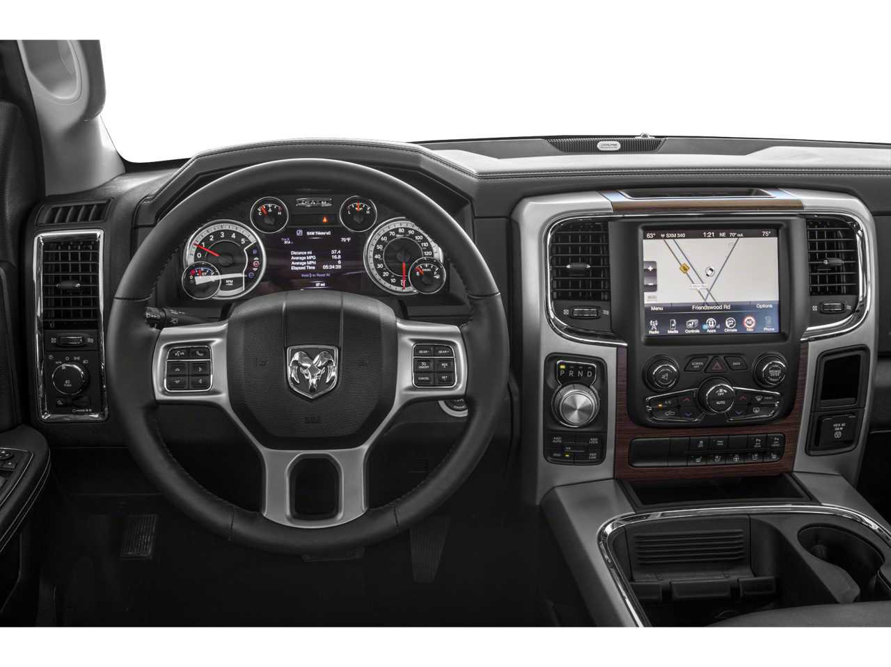 Used 2018 RAM 1500 Laramie AWD/4WD image 4