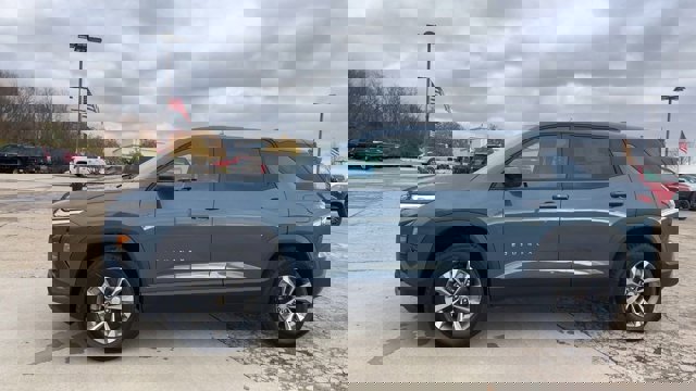 New 2026 Chevrolet Equinox LT w/ Convenience Package II image 5