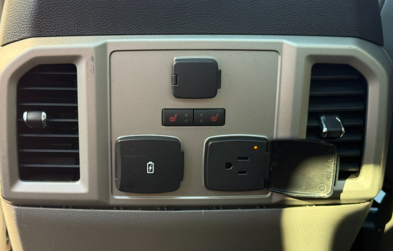 Used 2018 Ford F150 Lariat w/ Equipment Group 502A Luxury image 20