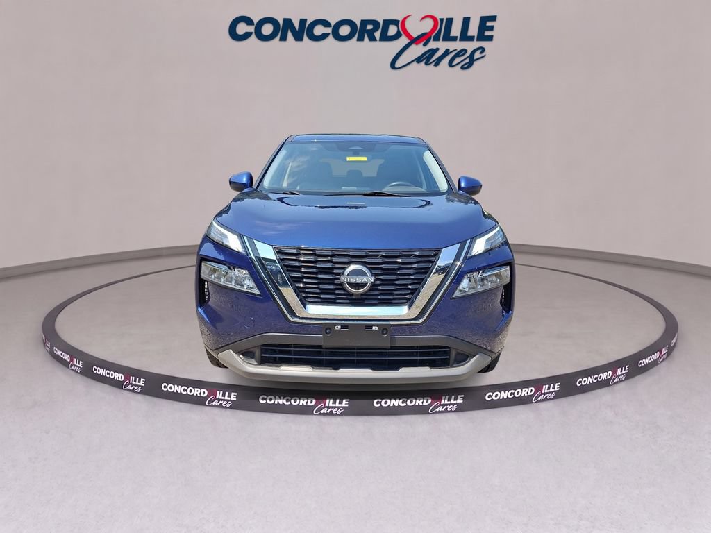 Certified 2023 Nissan Rogue SV AWD/4WD image 3