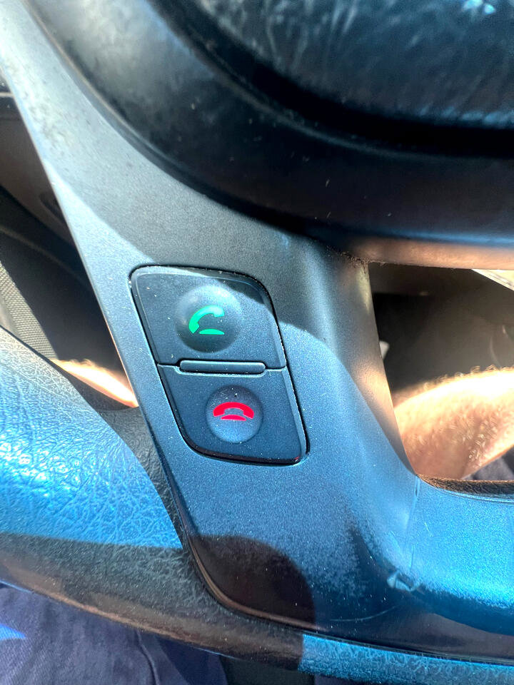 Used 2014 Kia Sorento LX image 19