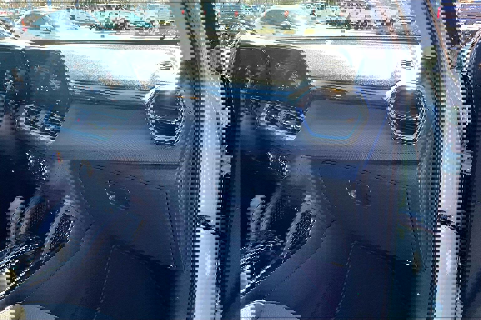 Used 2025 Chevrolet TrailBlazer LS w/ LS Convenience Package image 17