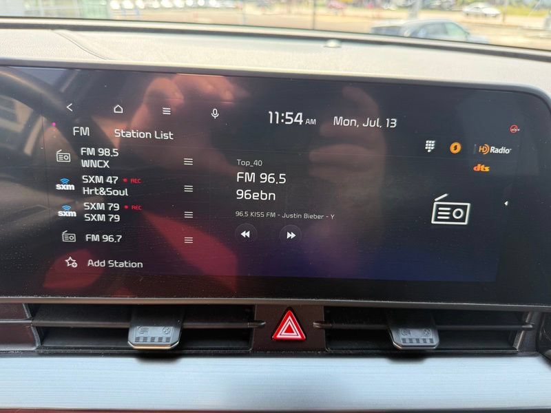 Certified 2025 Kia Sportage EX AWD/4WD image 12