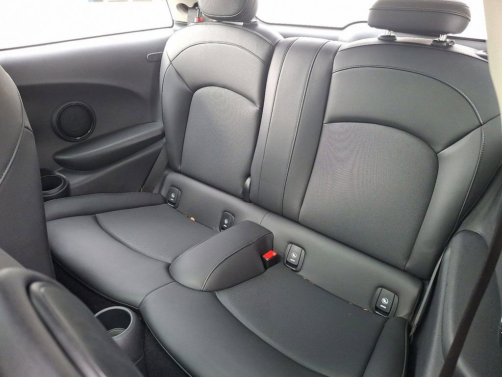 Used 2023 MINI Cooper S image 14