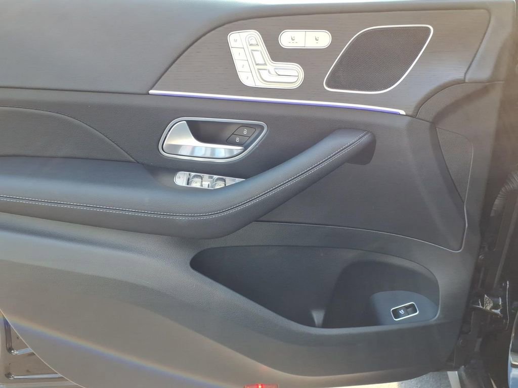 Certified 2026 Mercedes-Benz GLE 350 4MATIC image 11