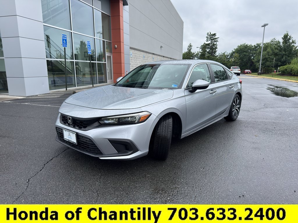 Used 2024 Honda Civic EX-L image 3