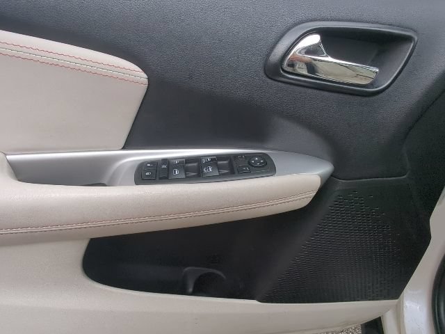 Used 2013 Dodge Journey Crew w/ Flexible Seating Group AWD/4WD image 12