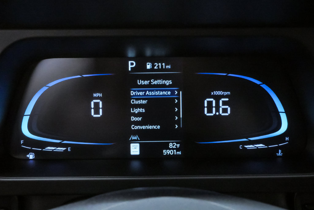 Certified 2026 Hyundai Elantra Sport FWD image 21
