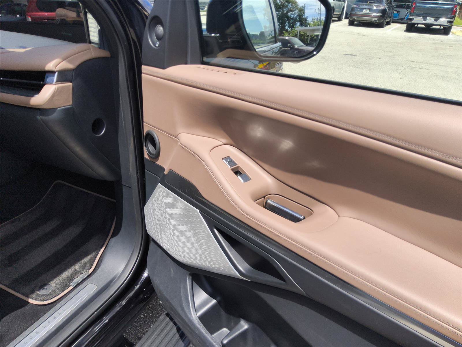 Used 2025 Lincoln Navigator L Black Label AWD/4WD image 35