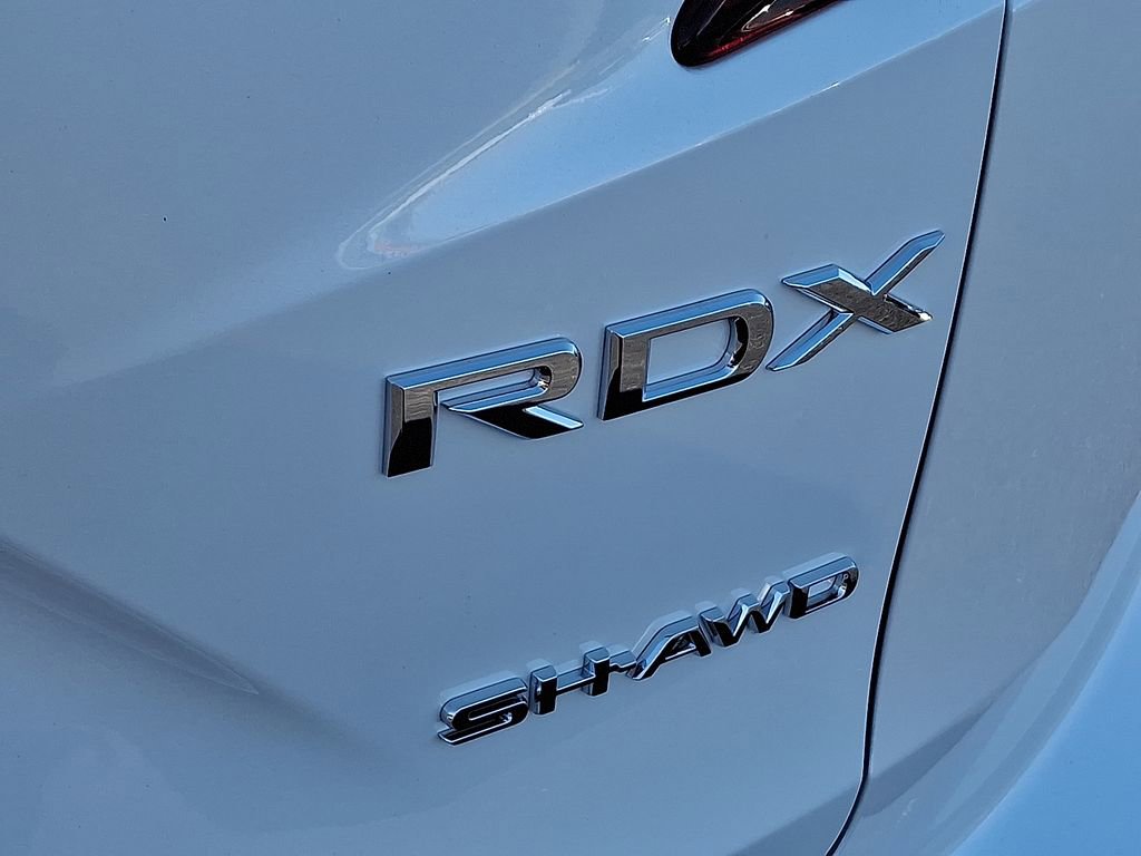 New 2026 Acura RDX SH-AWD image 5