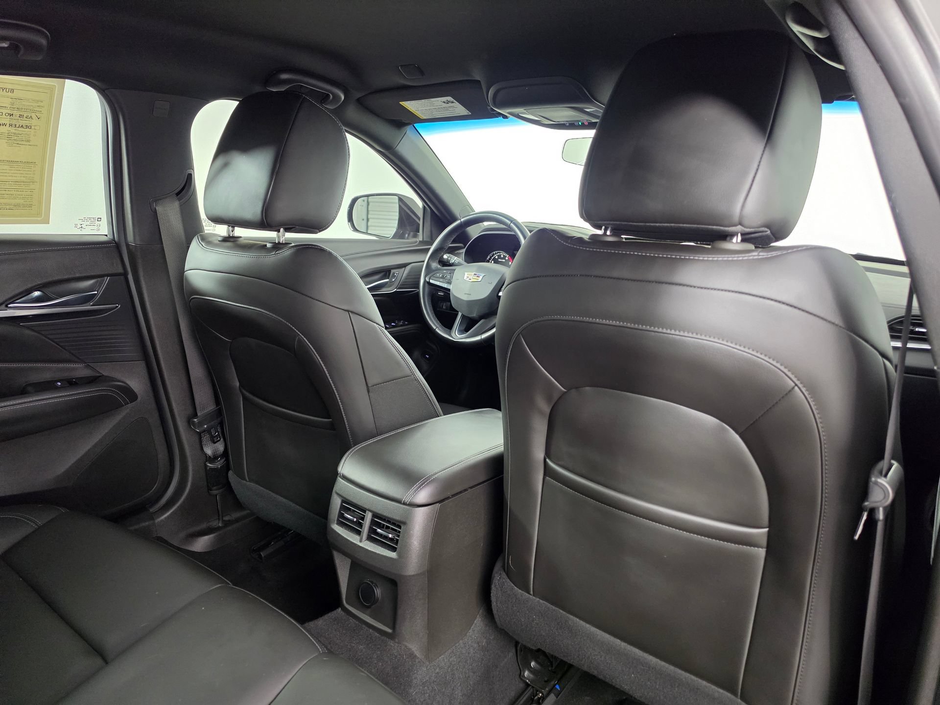 Used 2023 Cadillac CT4 Luxury RWD image 40