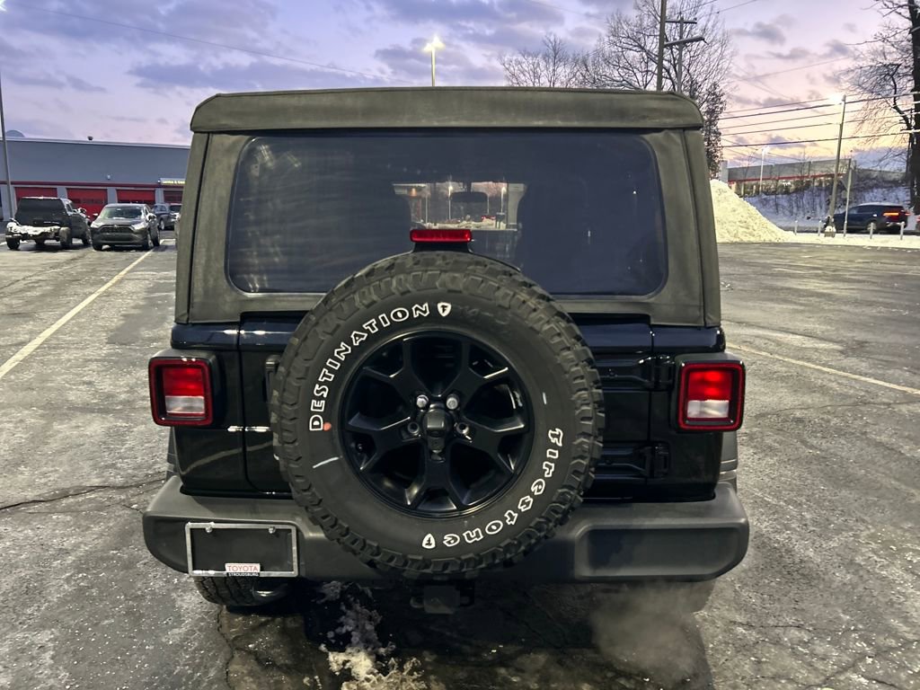 Used 2021 Jeep Wrangler Unlimited Willys image 4