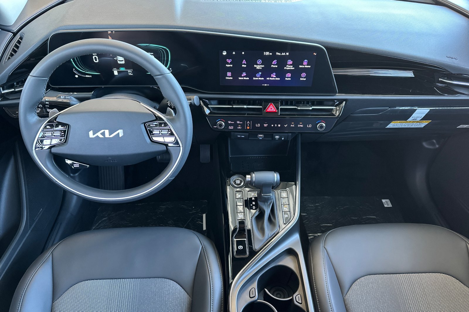 New 2026 Kia Niro EX w/ EX Premium Package FWD image 13