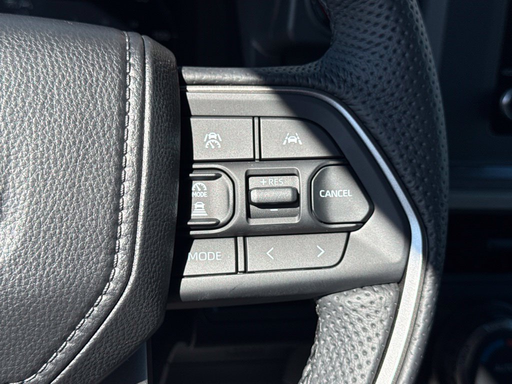 Used 2026 Toyota Tacoma TRD Off-Road AWD/4WD image 25