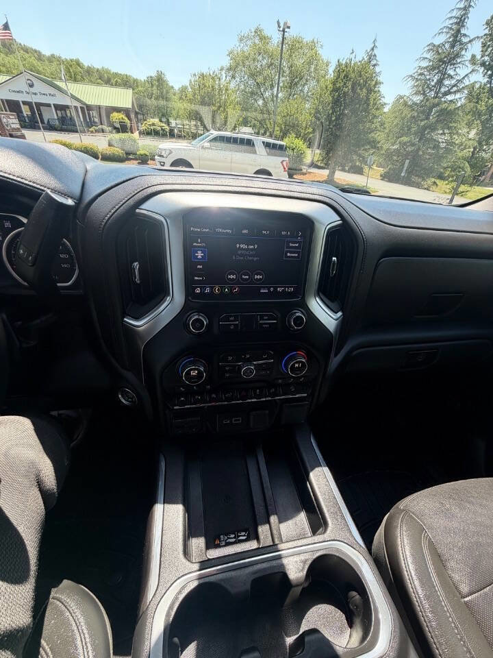 Used 2019 Chevrolet Silverado 1500 LTZ w/ LTZ Premium Package AWD/4WD image 18