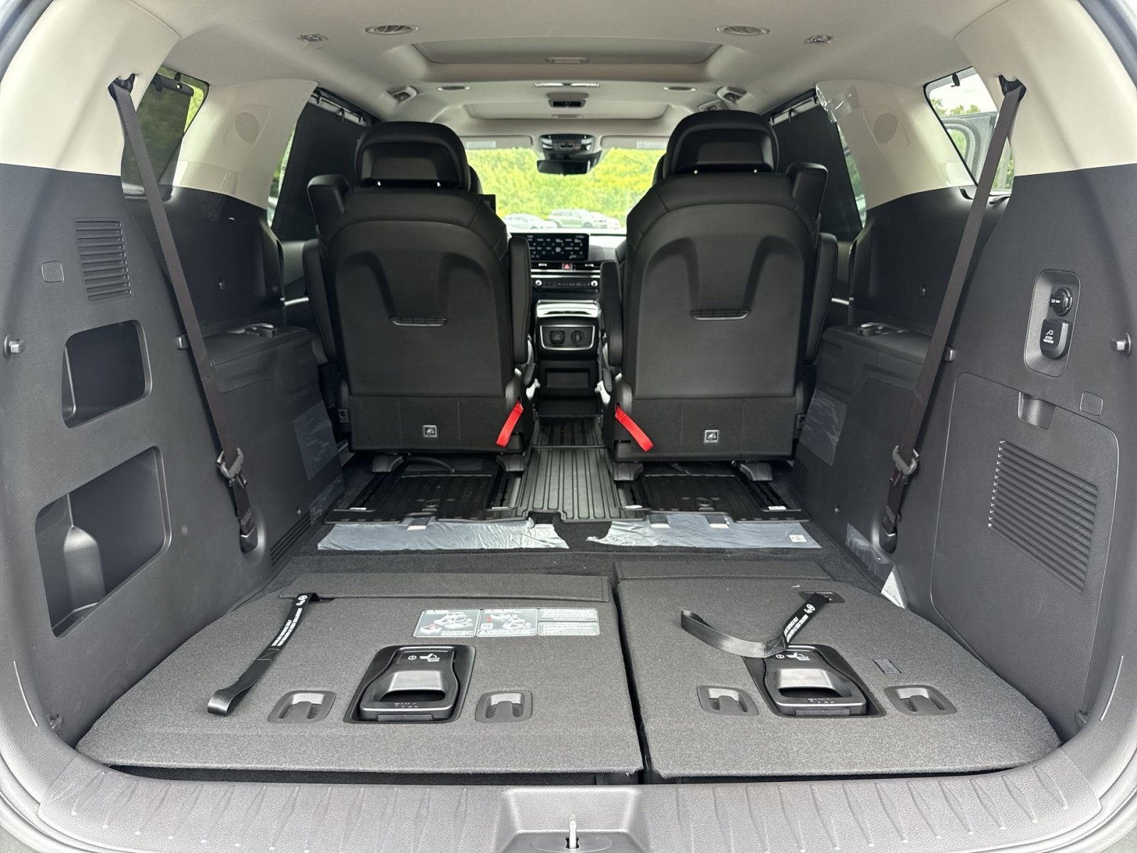 New 2026 Kia Carnival SX Prestige FWD image 45
