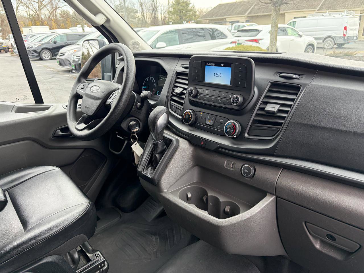 Used 2020 Ford Transit 150 XL RWD image 25