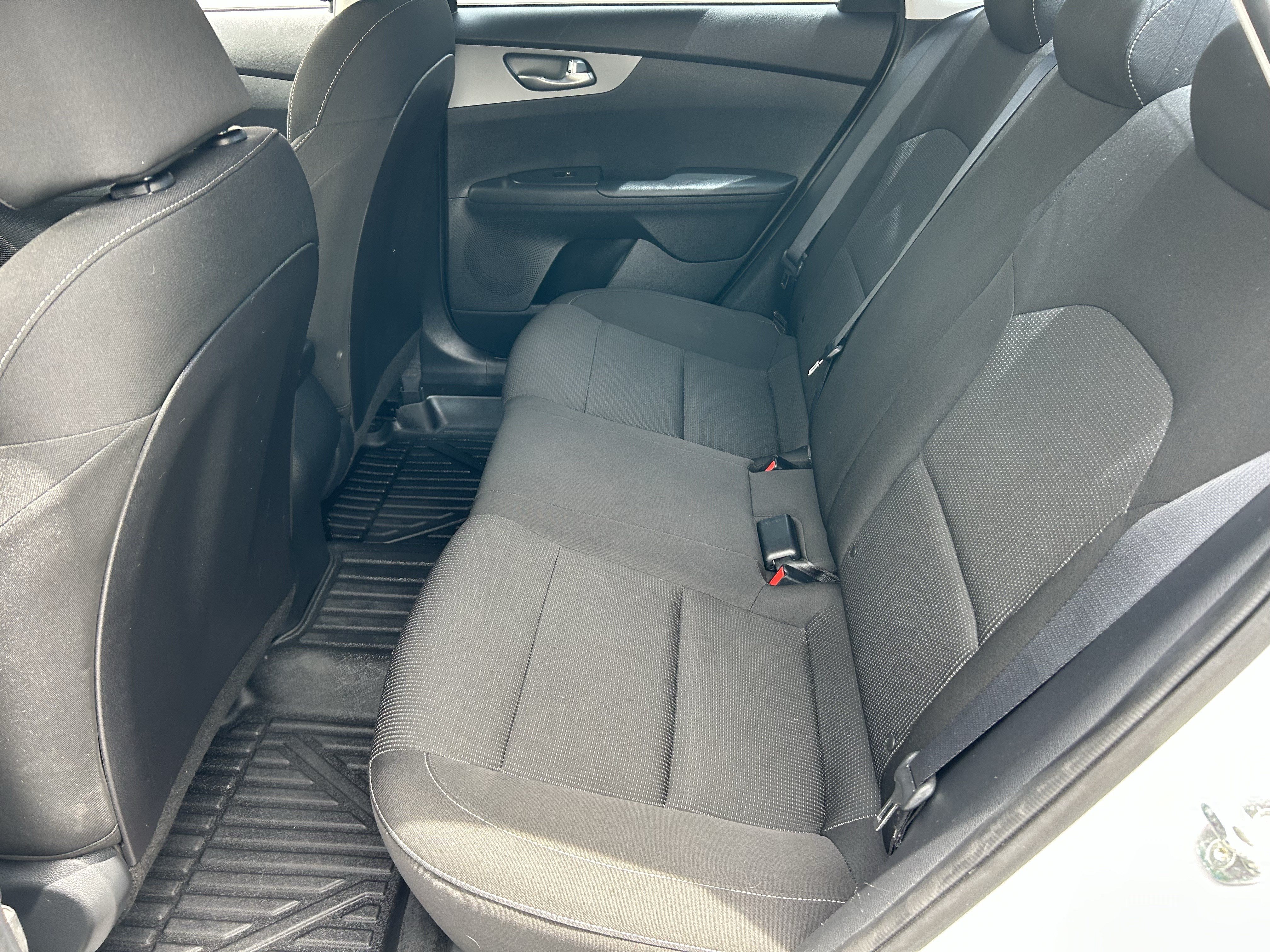 Used 2021 Kia Forte LXS FWD image 15