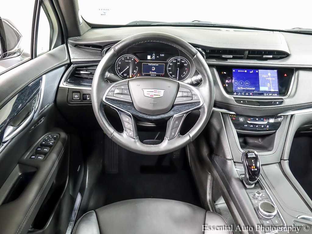 Used 2024 Cadillac XT5 Premium Luxury image 13