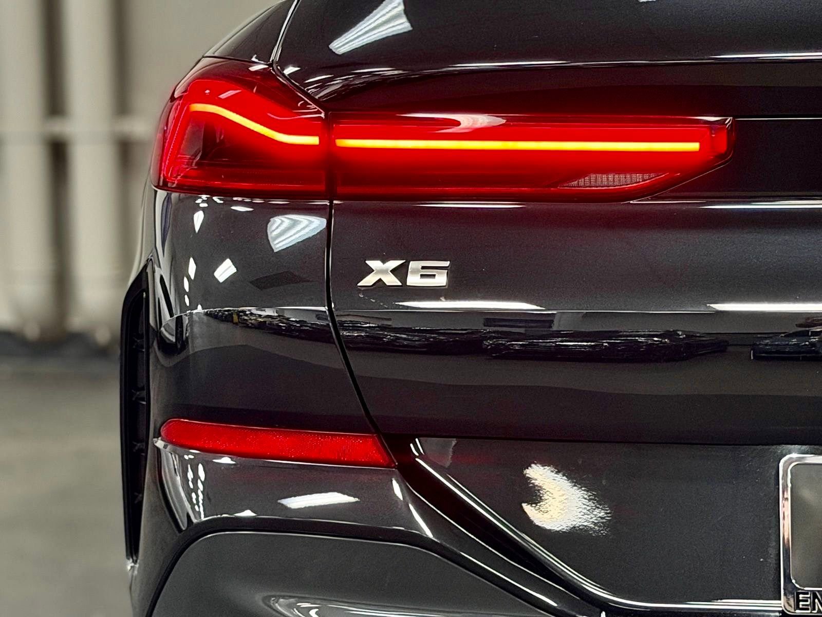 Used 2023 BMW X6 M50i w/ Executive Package image 13