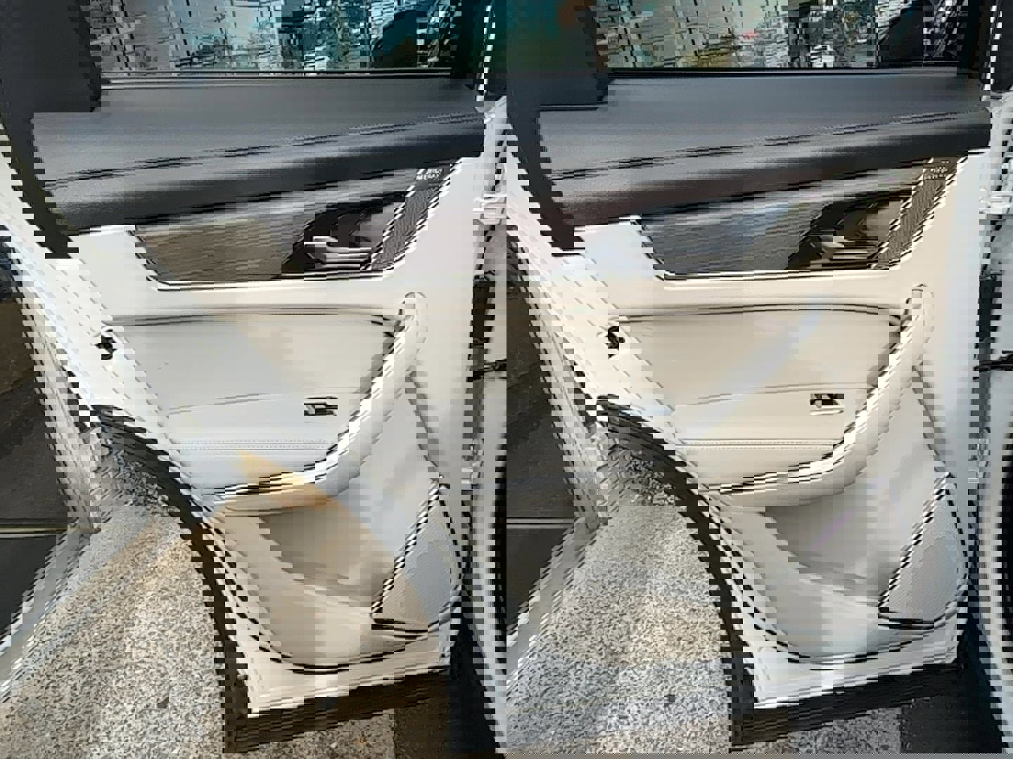 Used 2022 Jaguar F-PACE S image 25