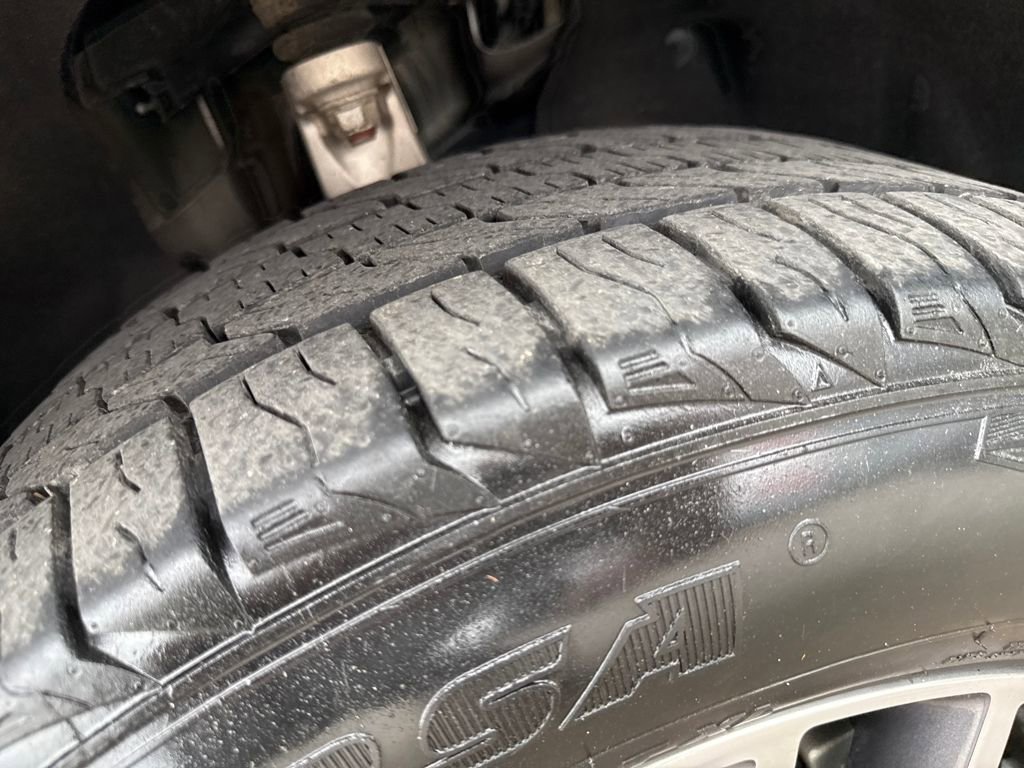 Used 2019 Jeep Grand Cherokee Limited w/ Luxury Group II image 29