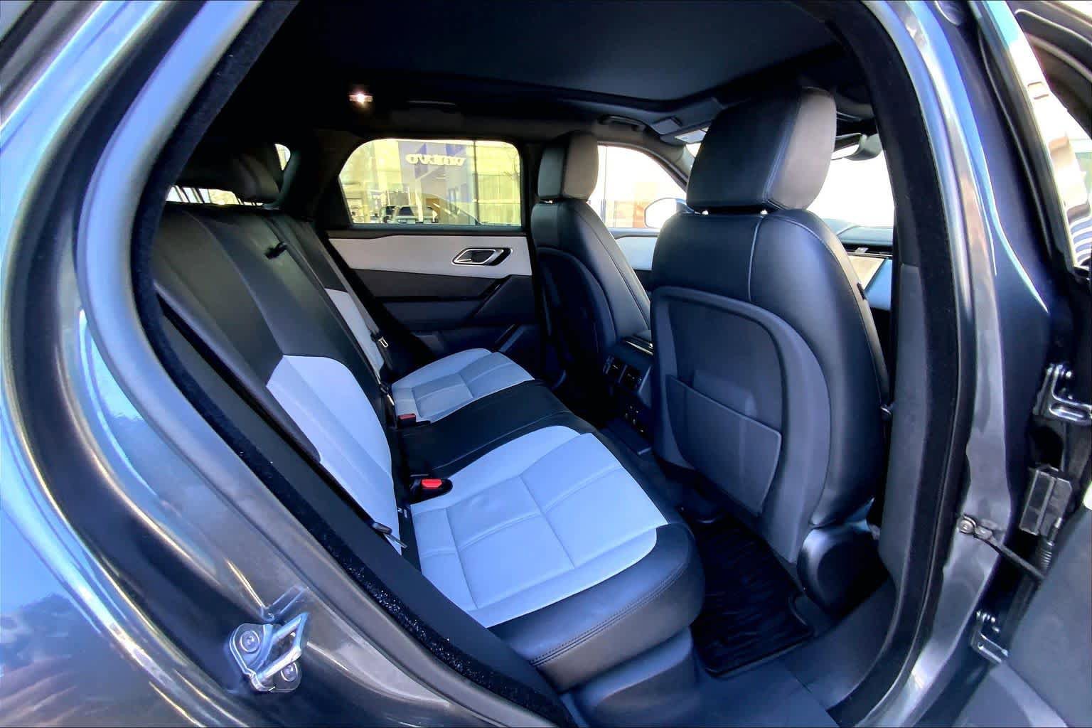 Used 2026 Land Rover Range Rover Velar Dynamic SE image 19