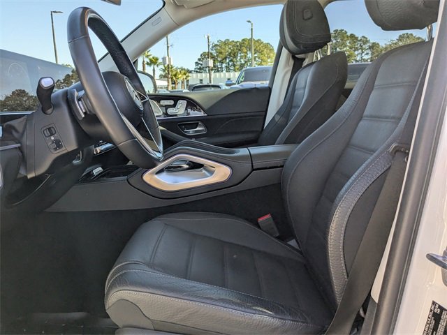 Used 2024 Mercedes-Benz GLS 450 4MATIC image 23