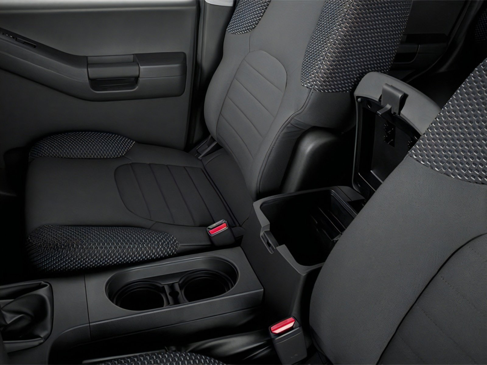 Used 2013 Nissan Xterra S image 11