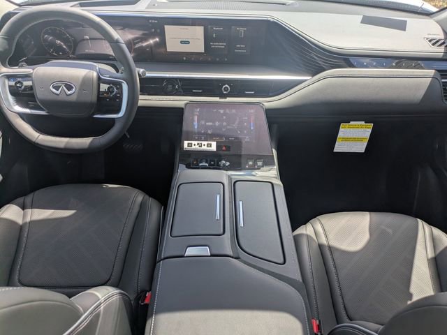 New 2026 INFINITI QX80 Luxe w/ Cargo Package RWD image 16