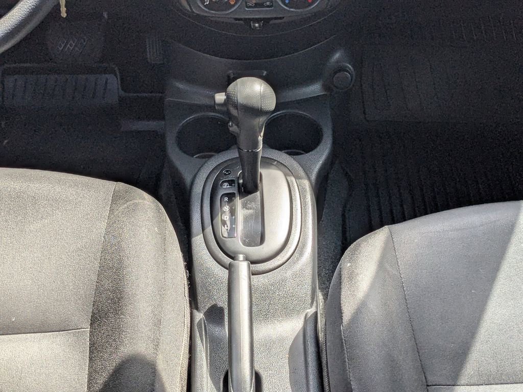 Used 2019 Nissan Versa S Plus image 17