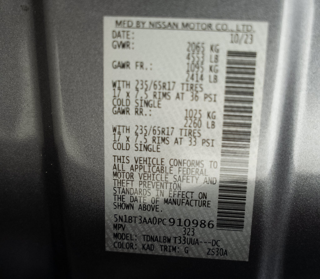 Used 2023 Nissan Rogue S FWD image 37