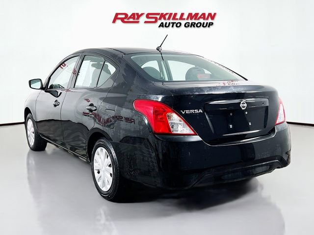 Used 2017 Nissan Versa S FWD image 5