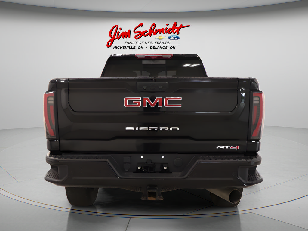 Used 2025 GMC Sierra 2500 AT4 w/ AT4 Premium Plus Package AWD/4WD image 5