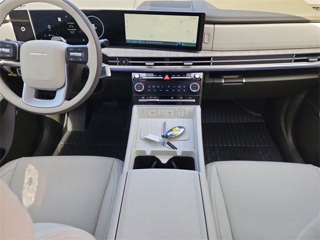 New 2025 Hyundai Santa Fe Calligraphy image 10