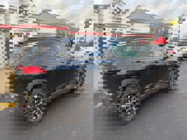 Used 2025 Toyota Corolla Cross AWD Hybrid image 13