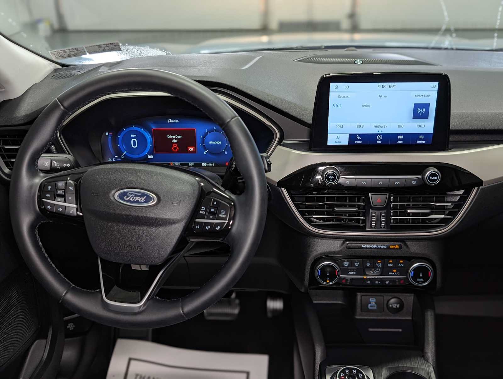 Used 2022 Ford Escape SEL w/ Technology Package AWD/4WD image 5
