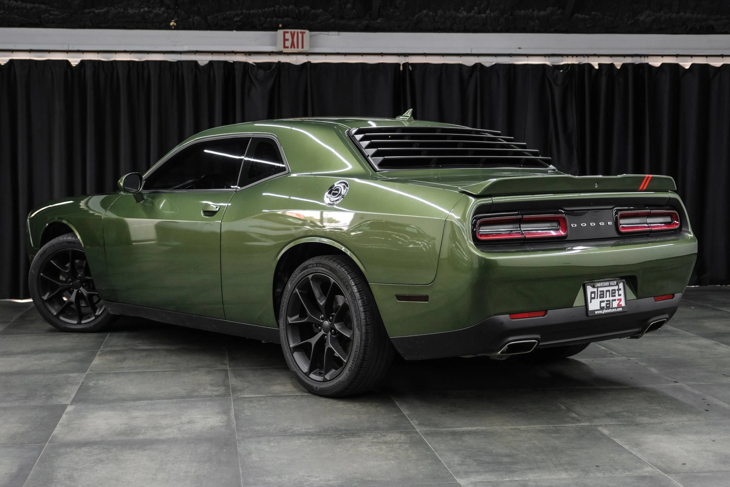 Used 2022 Dodge Challenger SXT w/ Plus Package RWD image 11
