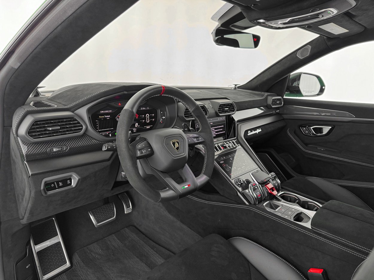 Used 2024 Lamborghini Urus Performante image 16