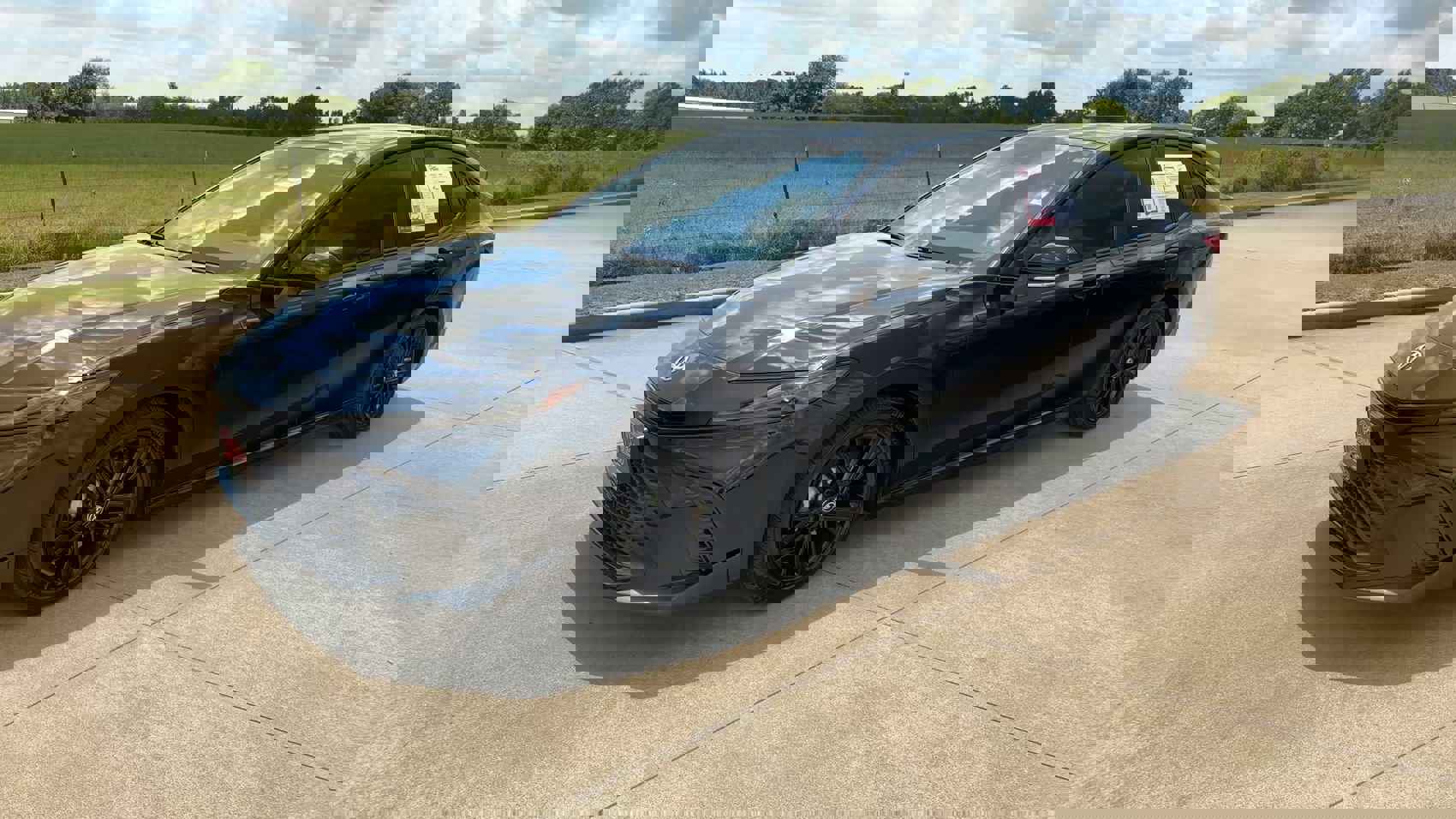 Used 2025 Toyota Camry SE image 5