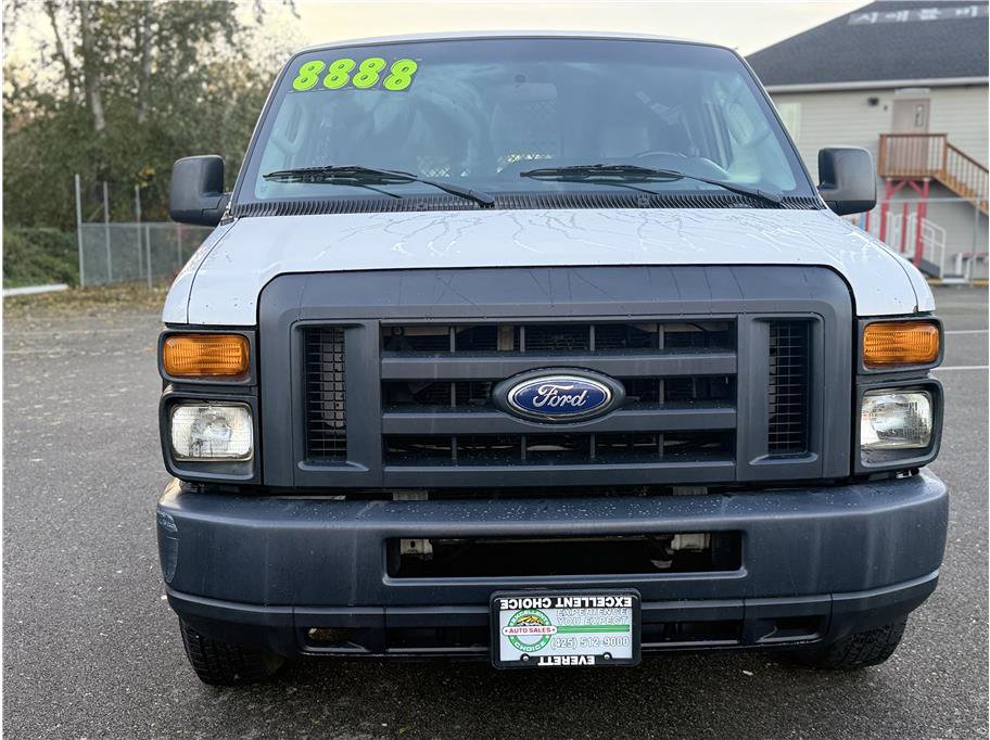 Used 2014 Ford E-150 and Econoline 150 Commercial w/ Commercial Cargo Van Package image 4