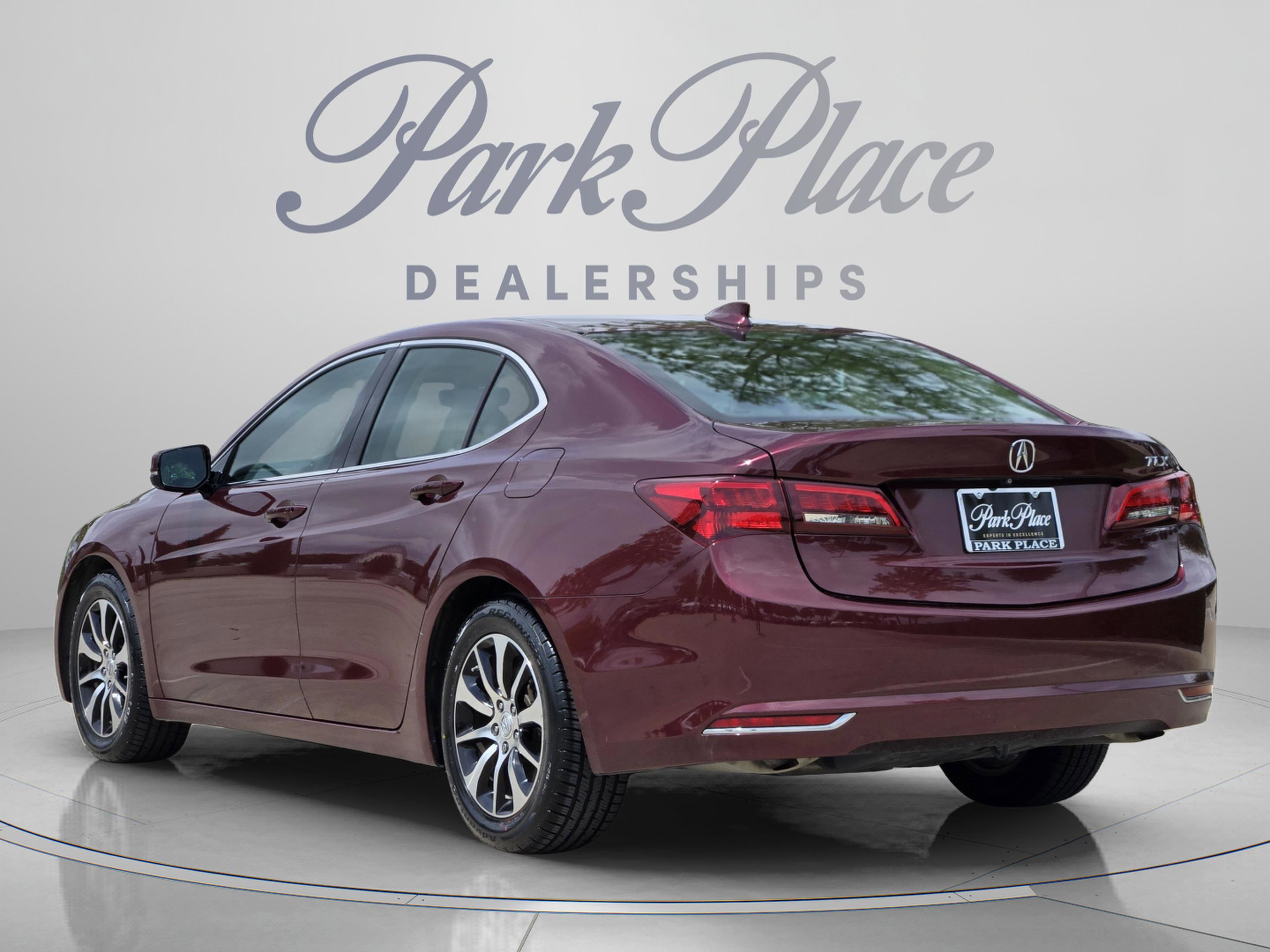 Used 2015 Acura TLX w/ Technology Package FWD image 3