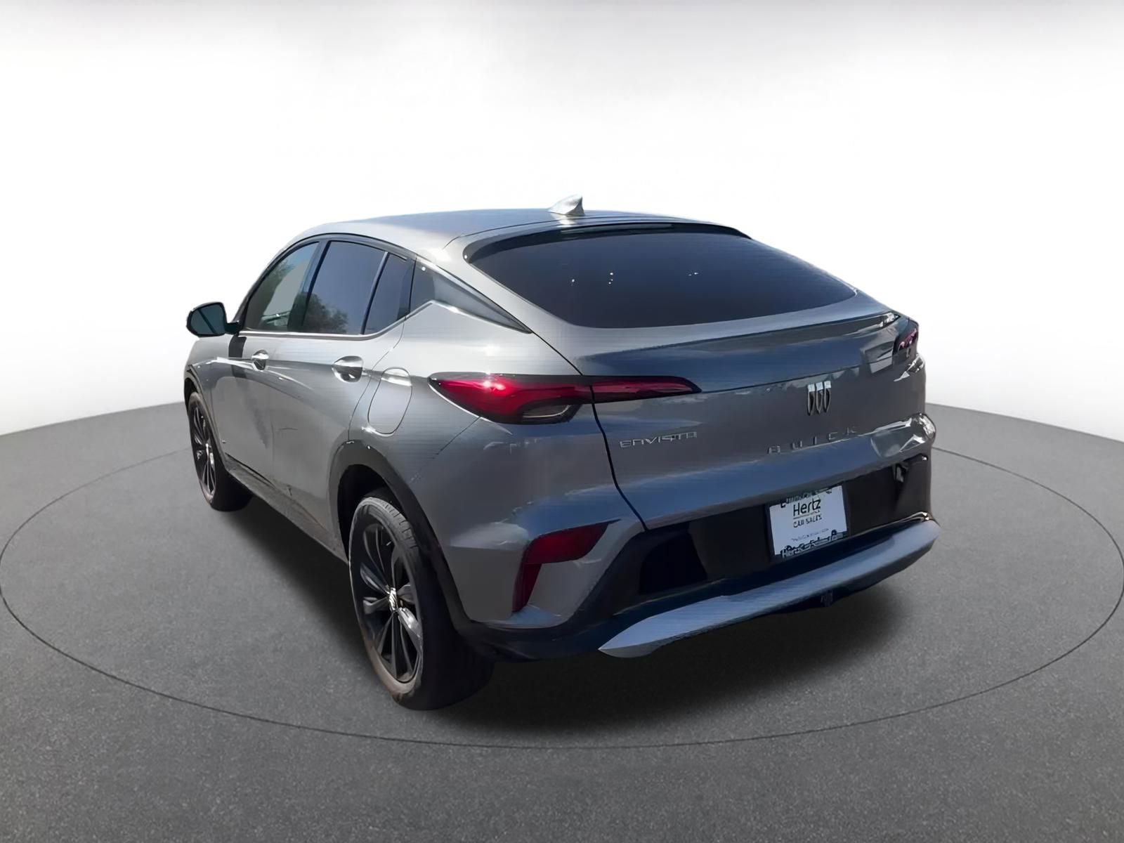 Used 2025 Buick Envista Sport Touring image 11
