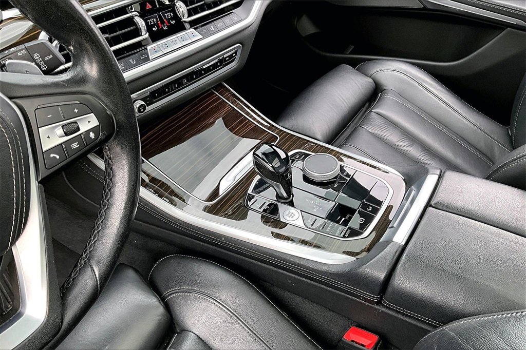 Used 2021 BMW X5 xDrive40i w/ Premium Package image 14