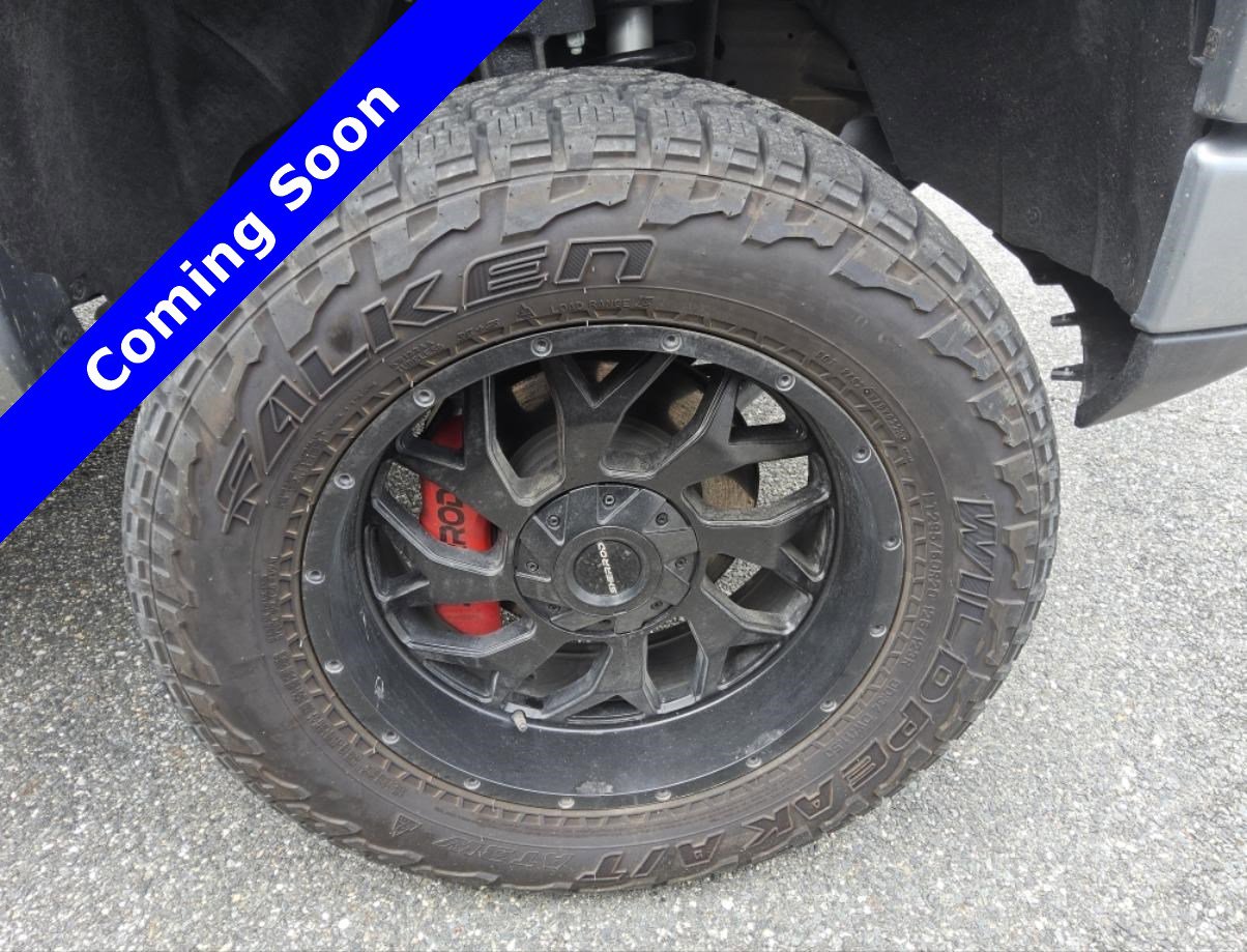 Used 2023 GMC Sierra 1500 Elevation w/ Preferred Package AWD/4WD image 17