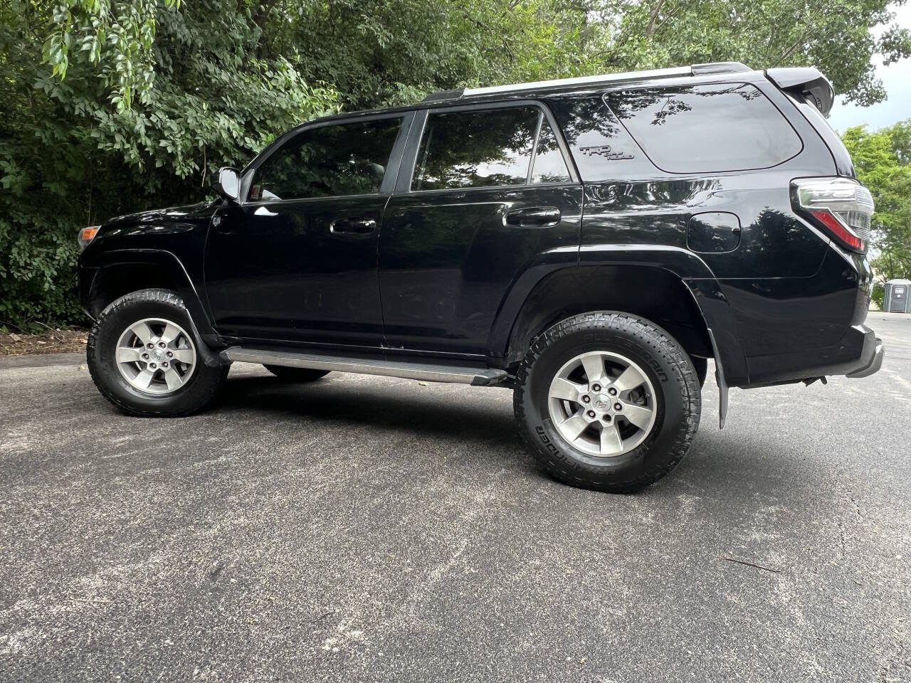 Used 2022 Toyota 4Runner TRD Off-Road AWD/4WD image 18