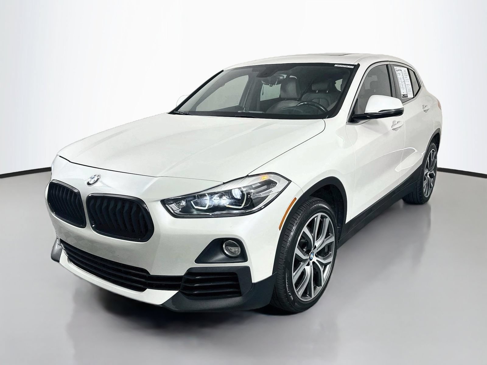 Used 2018 BMW X2 sDrive28i w/ Convenience Package FWD image 3